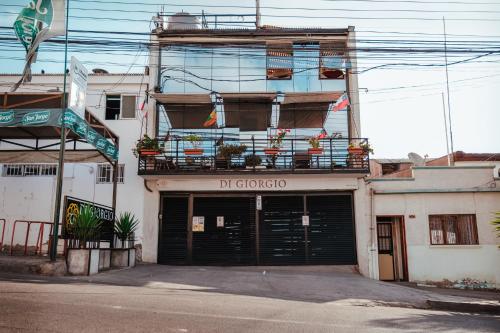 Di Giorgio Hostal