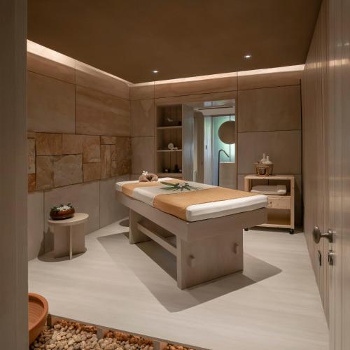 a bedroom with a bed in a room at The Spa Resorts - Lamai Beach in Lamai