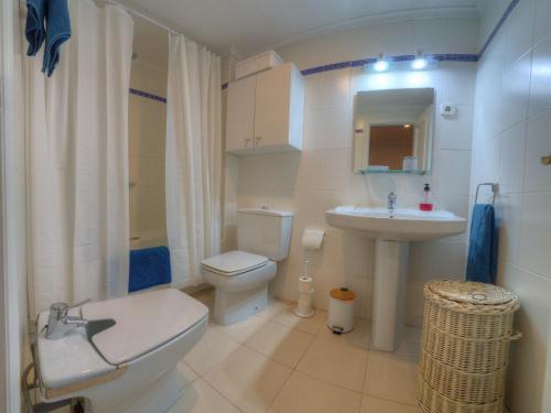 Ванная комната в Vistamar. Primera línea. Bahía de Santoña