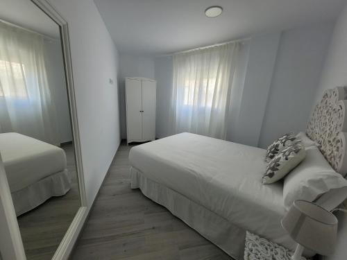 Apartamentos “Mar de Coral” Aguadulce, Aguadulce ...
