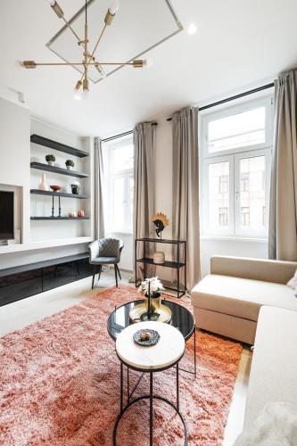 ZEUS Design Apartments