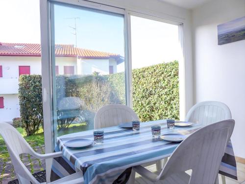 Photo de la galerie de l'établissement Apartment Zirlinga-4 by Interhome, à Bidart