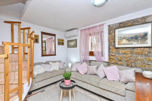 House Stinjan 2148 – Photos 3