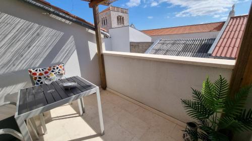 Rooftop Studio Pag – Photos 2