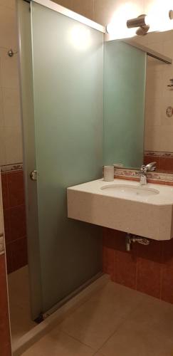 Ένα μπάνιο στο Hotel Odeon