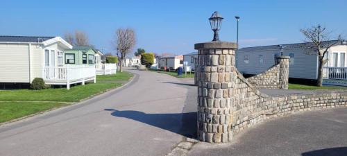 H&B Caravan on Marine Holiday Park