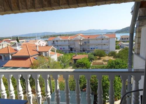 Apartments Nada- 150m from sea