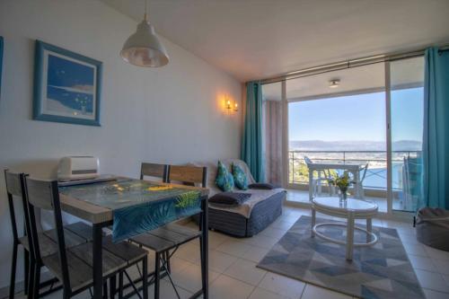 Χώρος καθιστικού στο Superb 45m With Balcony And Magnificent Sea View