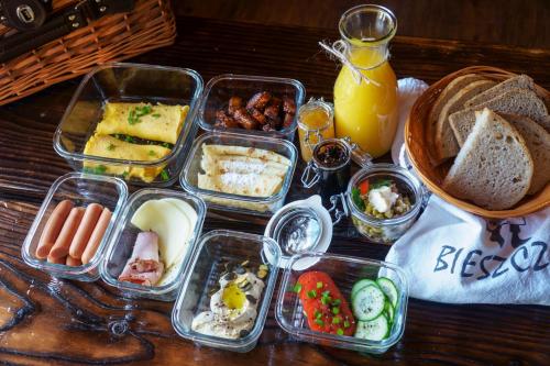 Mad på lejlighedshotellet eller i nærheden