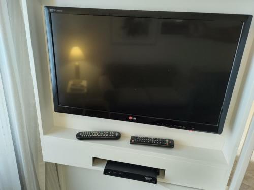 Télévision ou salle de divertissement dans l'établissement Flat Alameda Lorena - Prédio Ninety - Jardim Paulista
