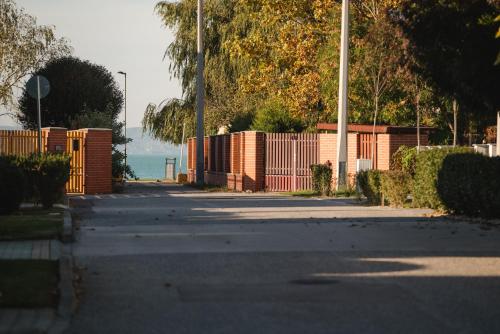 Gallery image of Golden Beach Apartments Siófok by BLTN in Siófok