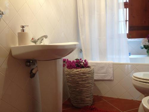 Ванная комната в Moradia Rústica Jardim