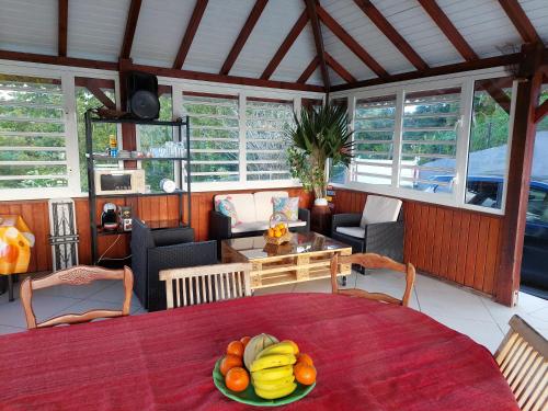 Photo de la galerie de l'établissement Maison Jean, au Gosier