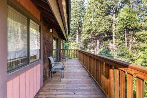 Yosemite Big Rock Cabin – Photos 3