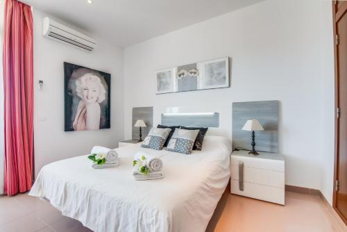 Posteľ alebo postele v izbe v ubytovaní Ideal Property Mallorca - Dionis