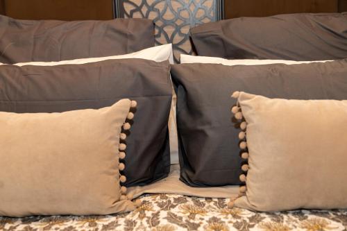 Cama o camas de una habitación en The Hide in Randburg