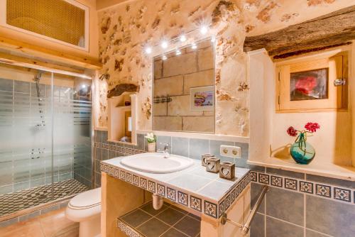 Koupelna v ubytování Ideal Property Mallorca - Can Gelat