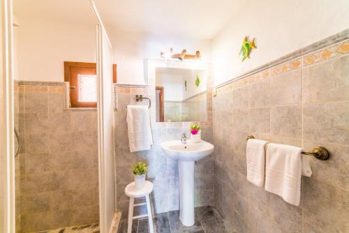 Un baño de Ideal Property Mallorca - Can Roig Gran