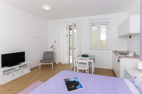Apartments Villa Karmen