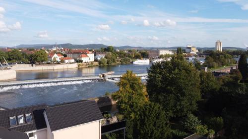 a view of a river from a building at Ferienwohnung Brückenkopf OG in Hameln