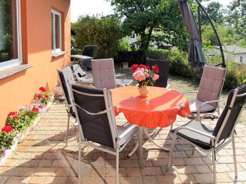 Zahrada ubytování Holiday Home Maria by Interhome