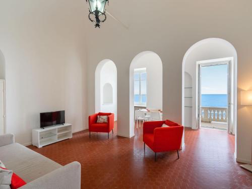 Televízia a/alebo spoločenská miestnosť v ubytovaní Apartment Beach House by Interhome