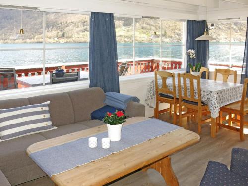 Galeriebild der Unterkunft Holiday Home Heimdall - FJS604 by Interhome in Arnefjord