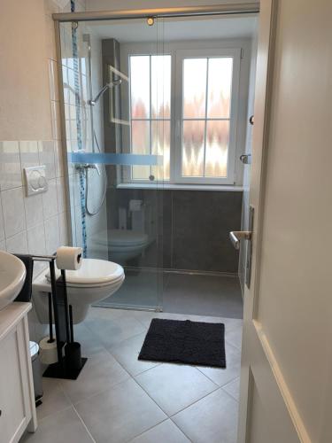 Ένα μπάνιο στο Ferienwohnungen Bohner/ Wohnung Katharina