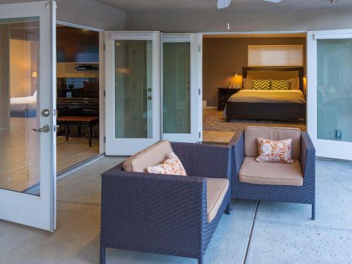 Gallery image of Boo Boo's Hideaway in Palm Springs