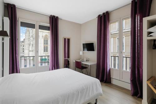Gallery image of Hotel cardinal in Rouen