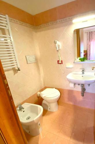 Booking Now Rome-Address Via Palestro,56- Breakfast included