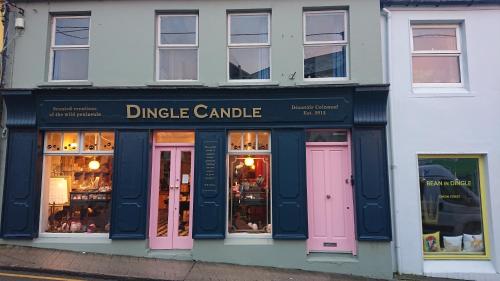 a dixie candle store with pink and blue doors at 1780 Green Street in Dingle