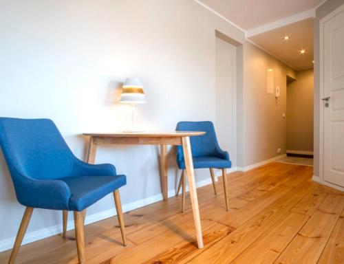 Posezení v ubytování Dream Stay Apartment with Free Parking close to Central Bus Station