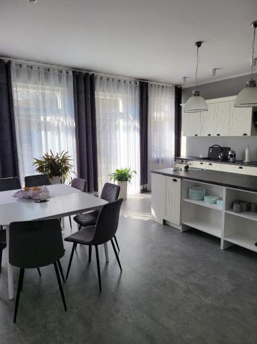 Dapur atau dapur kecil di Gold Hill Karpacz -Miłków