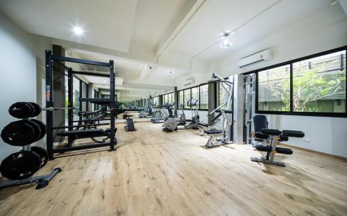 Fitness center at/o fitness facilities sa College Haus Rangnam