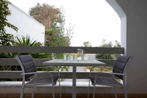 Gallery image of Orelia in Kamari