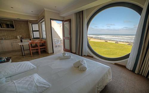 Afbeelding uit fotogalerij van Beach Lodge in Swakopmund