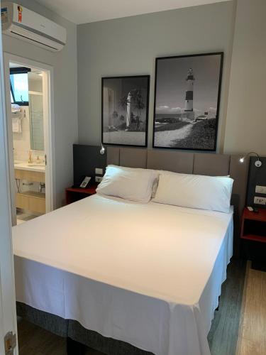 Apartamento Flat decorado e equipado - Caminho das Árvores Menor preço em Apartamento Flat decorado e equipado - Caminho das Árvores