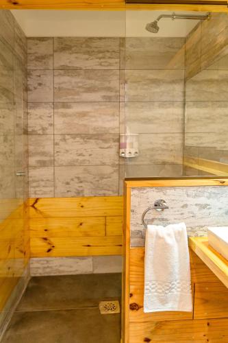 Bilik mandi di The Grand La Paz Experience Hotel Boutique