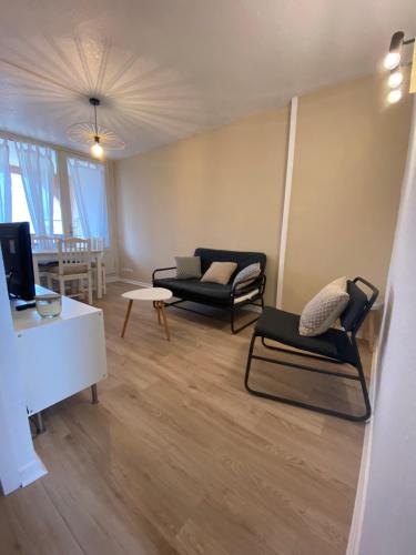 Photo de la galerie de l'établissement Leucation - Séjour entre Port et Plage, à Leucate