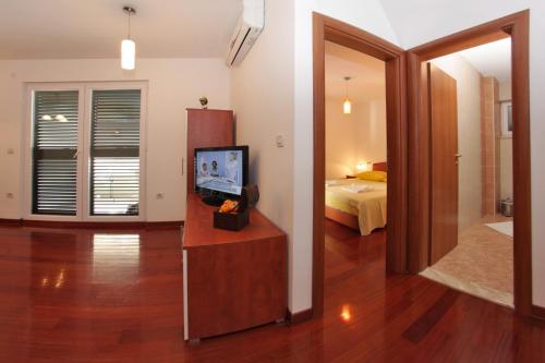 Apartments Sumic