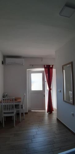 Φωτογραφία από το άλμπουμ του Rooms Lami στο Ντουμπρόβνικ