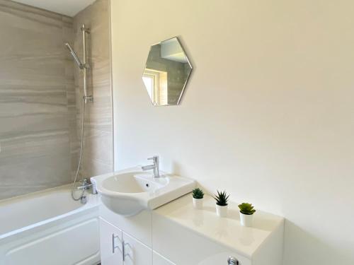 Bathroom sa Hodge Bower Holidays, Ironbridge - Blakemore