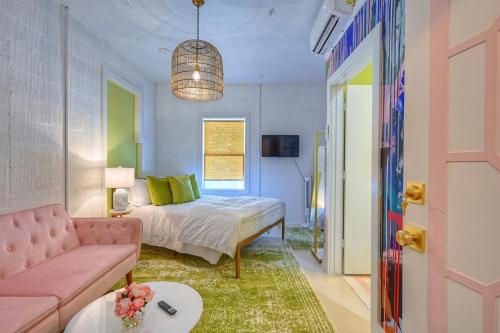 Katil atau katil-katil dalam bilik di The Oleander Hotel Room 6