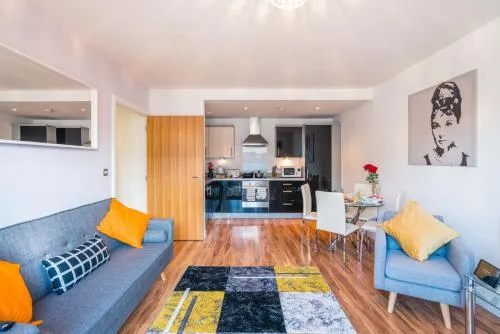 Inners City Apartments -On Suites photo 7