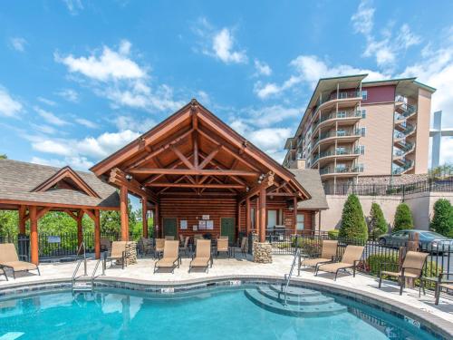 Big Bear Resort, Pigeon Forge, TN - Booking.com