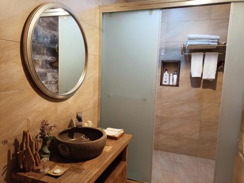 WuYuan QiYe YanXiang Guesthouseにあるバスルーム
