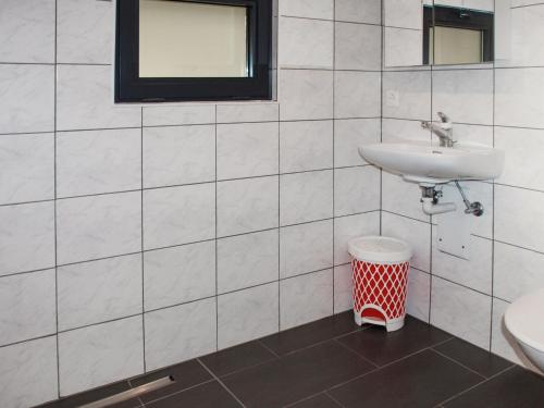 Koupelna v ubytování Holiday Home Bosco-TICINO TICKET Inklusive!-7 by Interhome