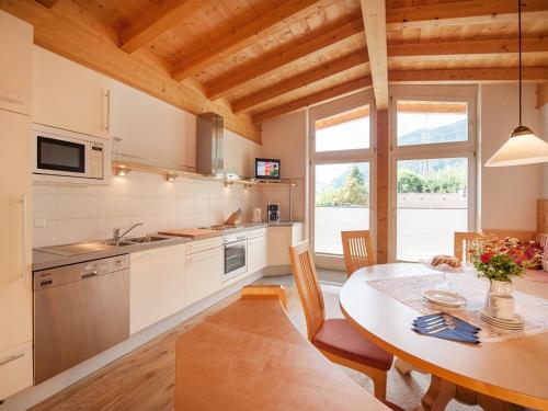 Kuchyň nebo kuchyňský kout v ubytování Apartment Obetzhofer by Interhome