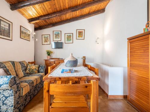 A seating area at Holiday Home Coppia 2 by Interhome